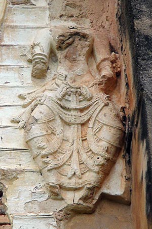 Detail of stucco decoration of the southern wall of the mandapa. Wat Traphang Thong Lang, Sukhothai.