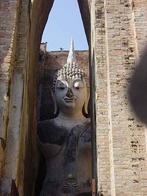 Phra Ajana in the Mandapa at Wat Si Chum, Sukhothai