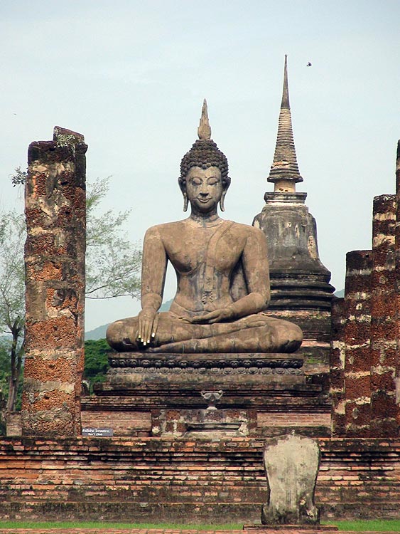 Another view of the Buddha Image in the Ordination Hall at Wat Mahathat, Sukhothai