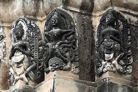 Stucco decoration at Wat Si Sawai, Sukhothai.